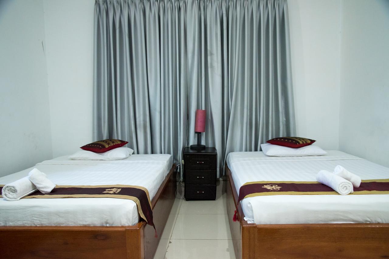 New Season Riverside Hotel Phnom Penh Eksteriør bilde